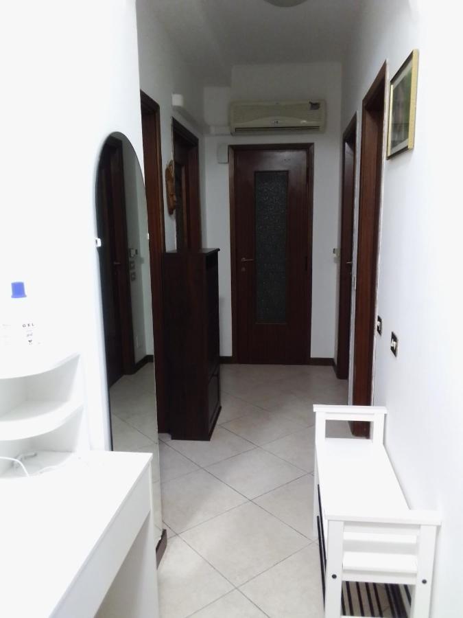 Gigli, Rooms Con Cucina In Comune E Terrazza Милан Экстерьер фото