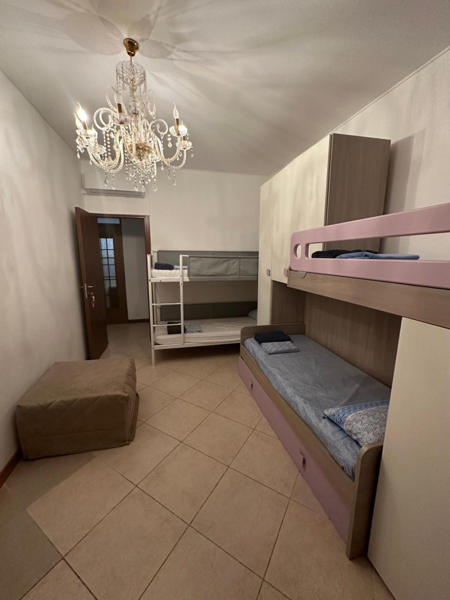 Gigli, Rooms Con Cucina In Comune E Terrazza Милан Экстерьер фото