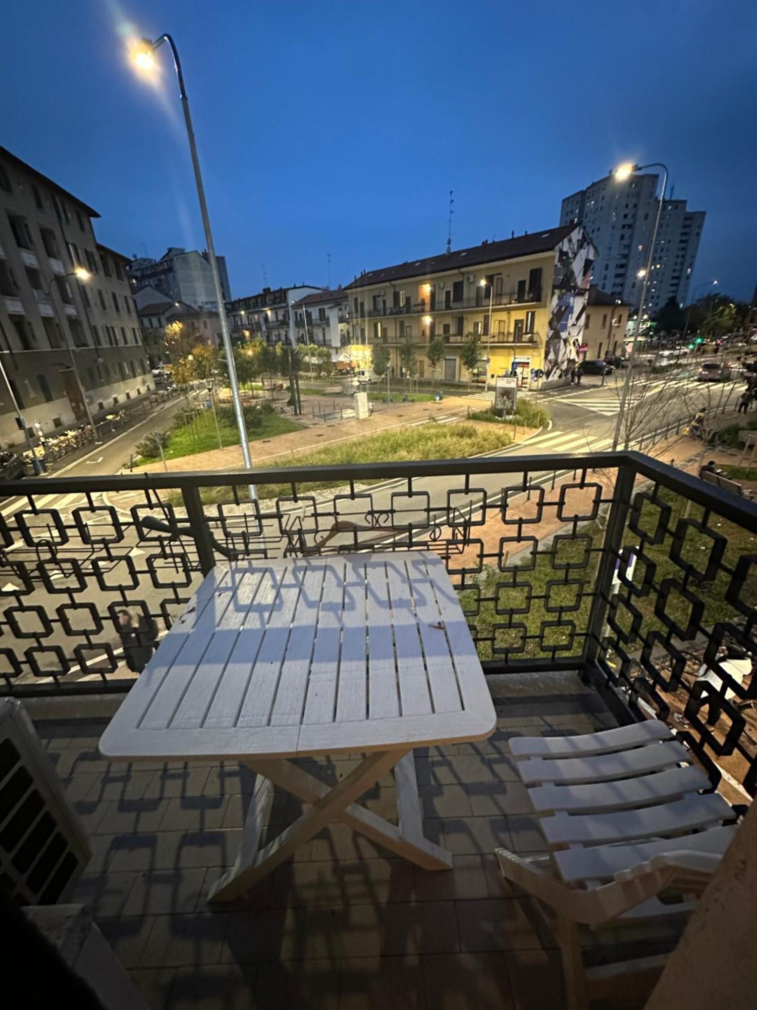 Gigli, Rooms Con Cucina In Comune E Terrazza Милан Экстерьер фото